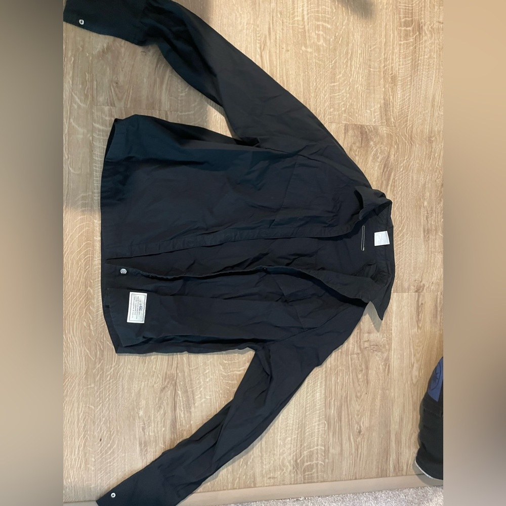 Nike womens collared shirt button up down black
